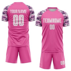 Maillot de football personnalisé à sublimation rose et blanc camouflage